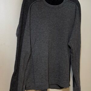 100% Cashmere Colorblock Waffle Quinn Charcoal Crewneck Sweater